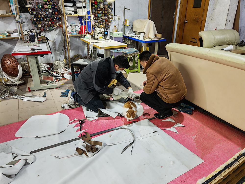 红木家具维修翻新难?郑州恒新宫匠专业培训,解锁高端修复技术(图2)
